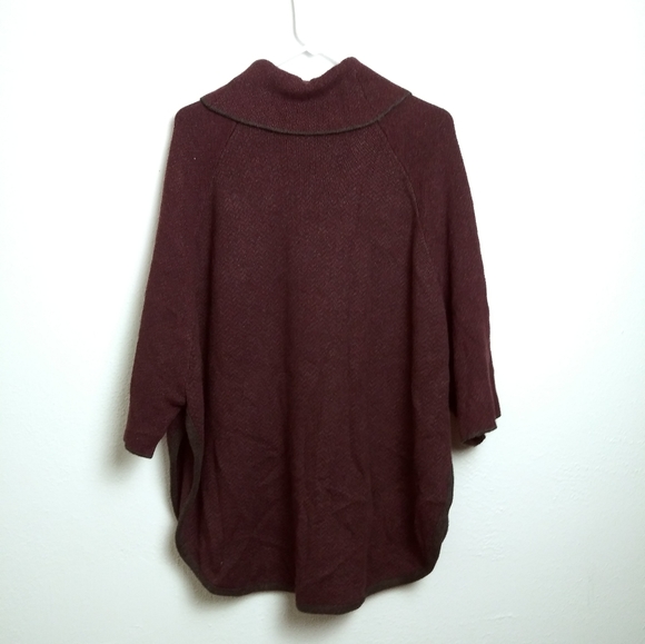 Loft Outlet Knit Oversized Shirttail Poncho Sweater Women's Sizing XS/S - Picture 5 of 12